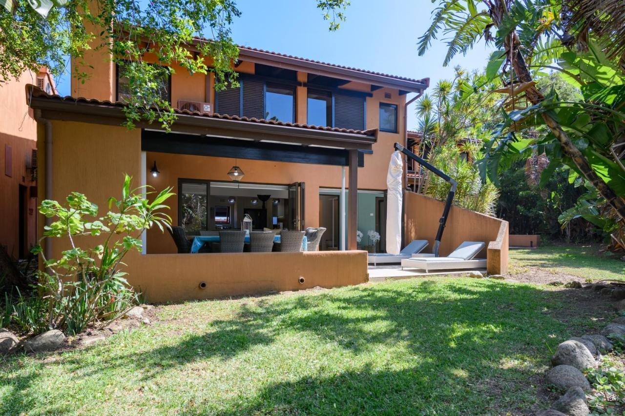 2811 Luxurious And Modern At Upmarket Golf And Estate *