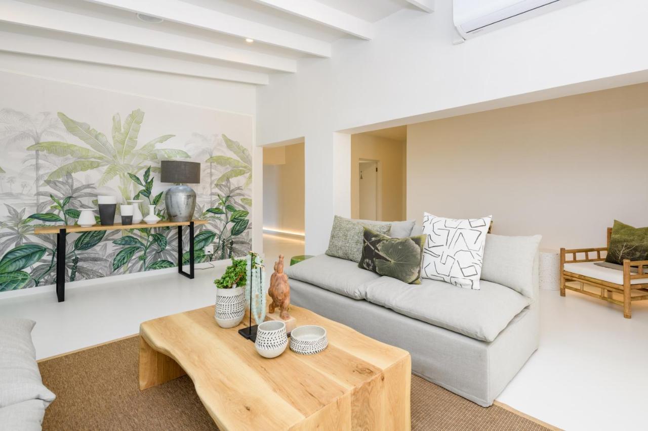 Villa 2811 Luxurious And Modern At Upmarket Golf And Estate Southbroom